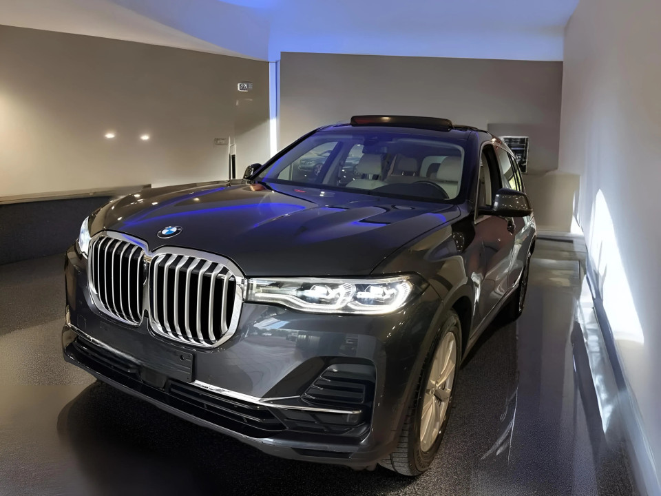 BMW X7 xDrive30d (3)