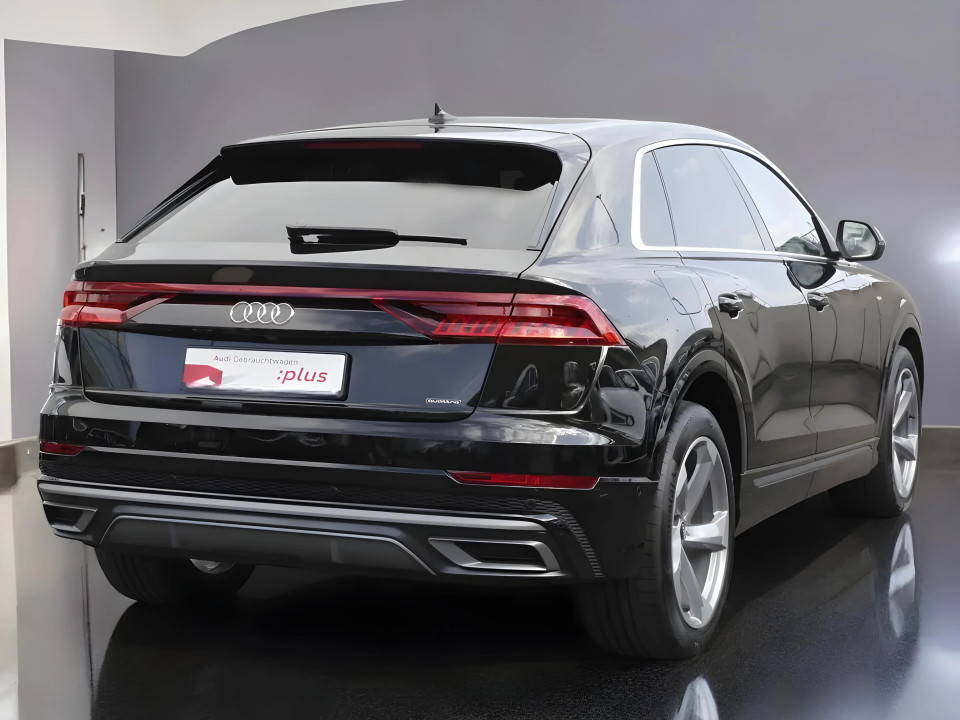 Audi Q8 55 TFSIe quattro tiptronic (5)