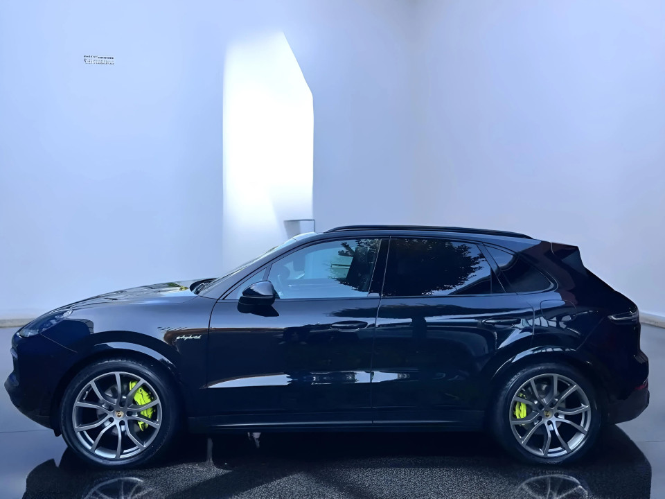 Porsche Cayenne E-Hybrid (4)