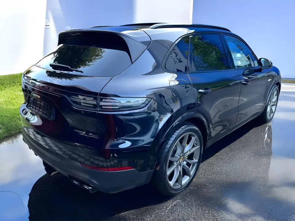 Porsche Cayenne E-Hybrid (5)