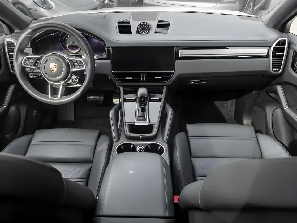 Porsche Cayenne Coupe E-Hybrid Platinum Edition (5)