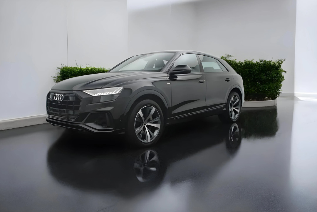 Audi Q8 55 TFSIe quattro tiptronic S-Line