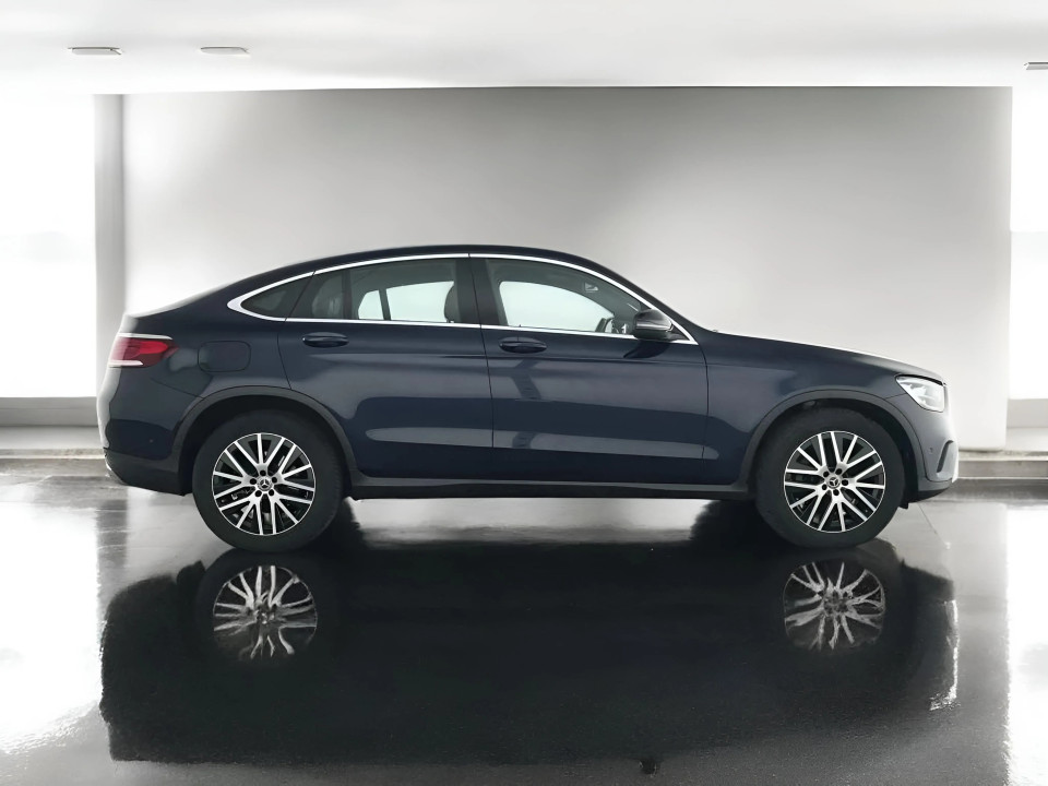 Mercedes-Benz GLC Coupe 200 d (2)