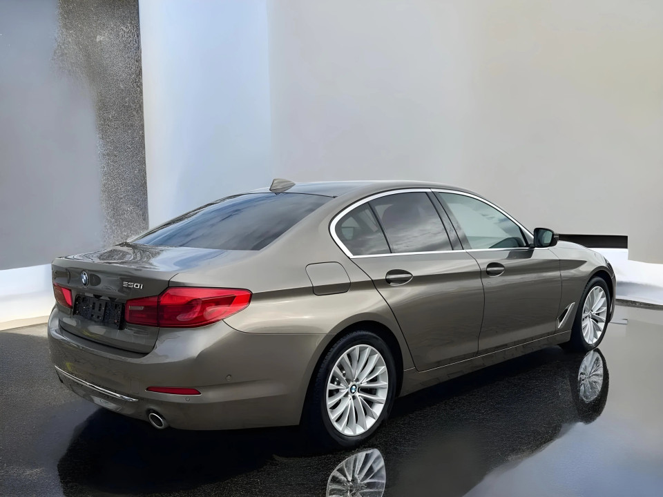 BMW - BMW Seria 5 530 i xDrive (3)