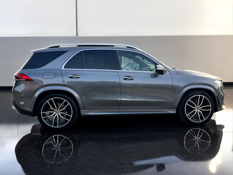 Mercedes-Benz GLE 350 d AMG LINE (4)