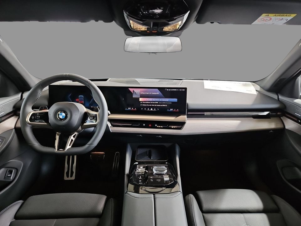 BMW Seria 5 520D XDRIVE - foto 6