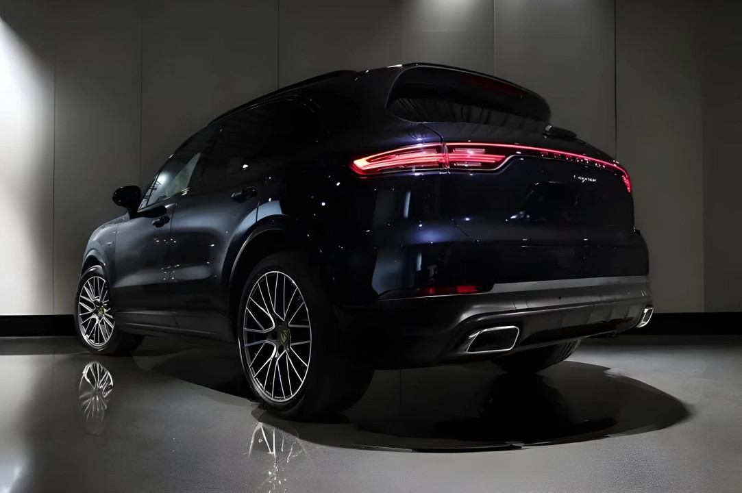 Porsche Cayenne E-Hybrid (4)