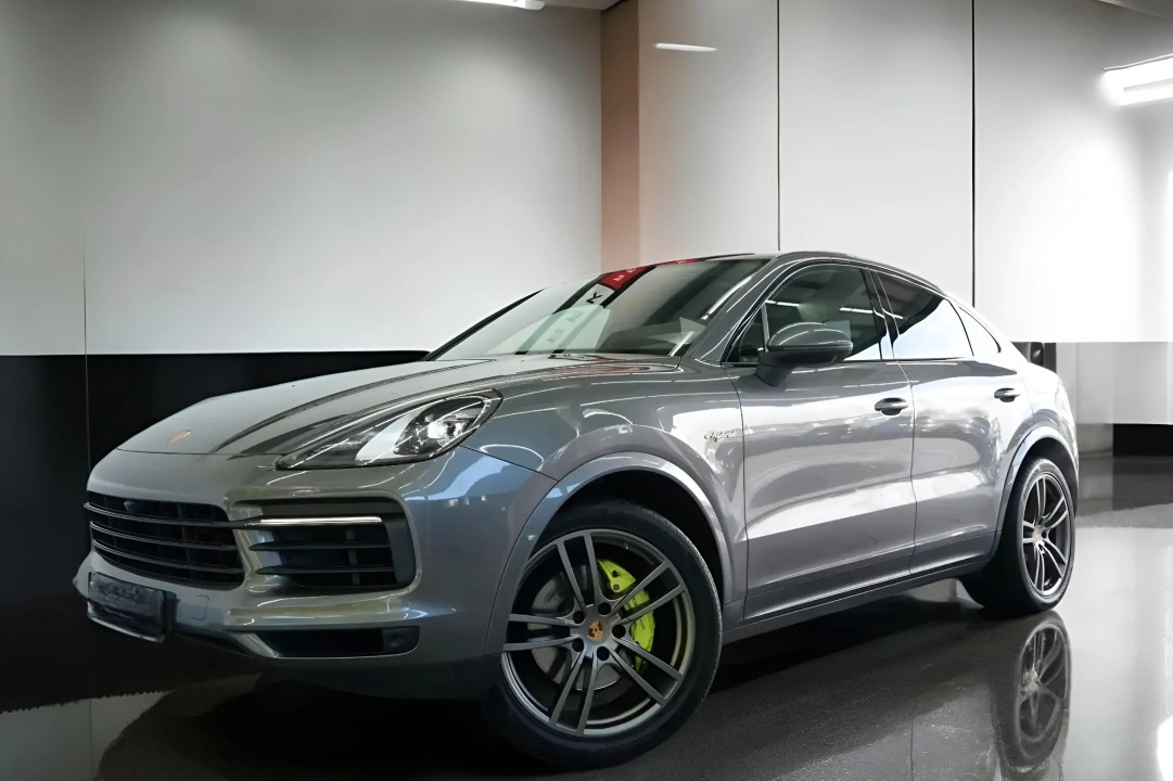 Porsche Cayenne Coupe E-Hybrid