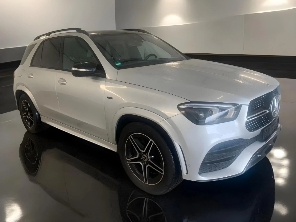 Mercedes-Benz GLE 350de 4MATIC AMG Line (2)