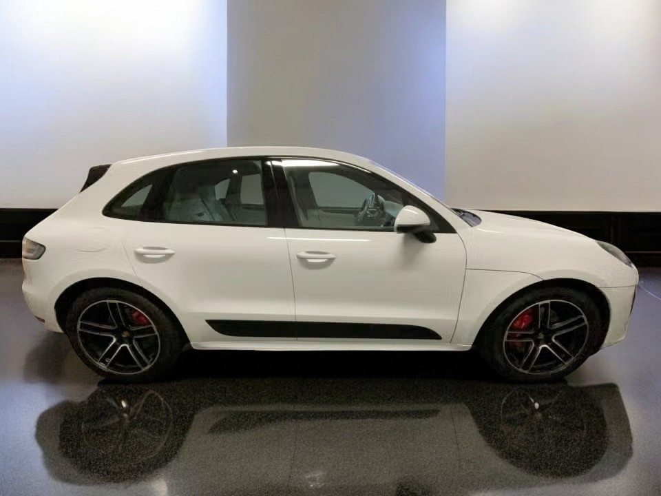 Porsche Macan GTS (2)