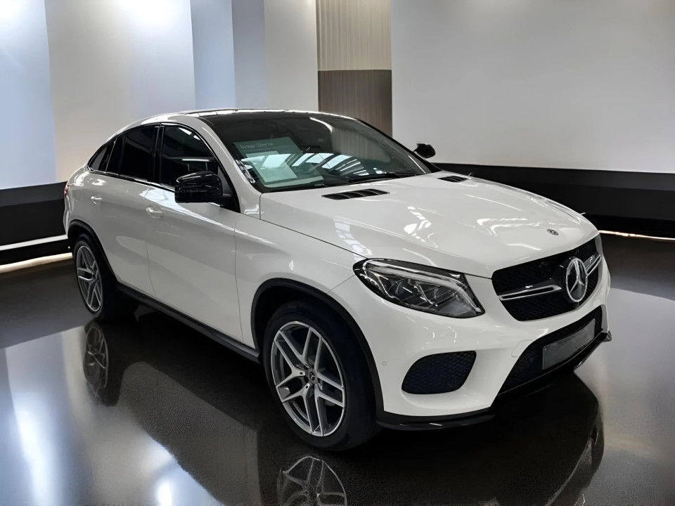 Mercedes-Benz GLE Coupe 350d AMG Line (2)