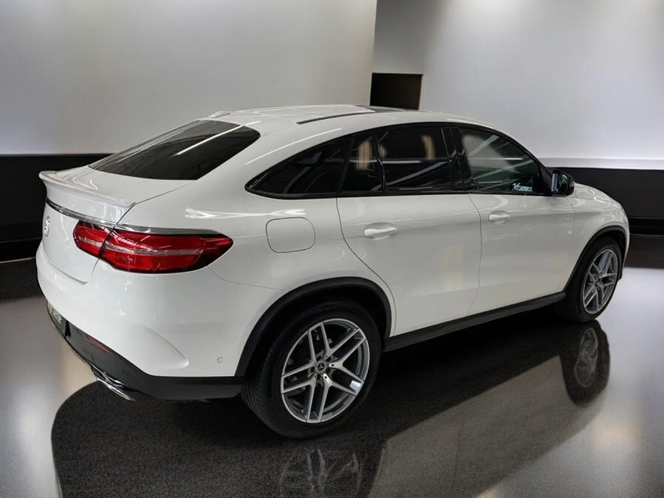 Mercedes-Benz GLE Coupe 350d AMG Line (3)