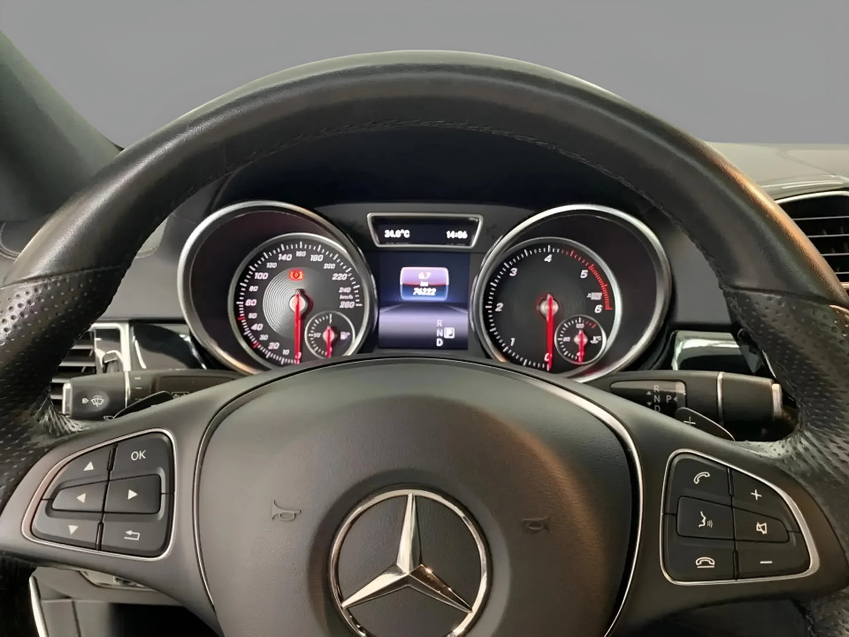 Mercedes-Benz GLE Coupe 350d AMG Line - foto 6