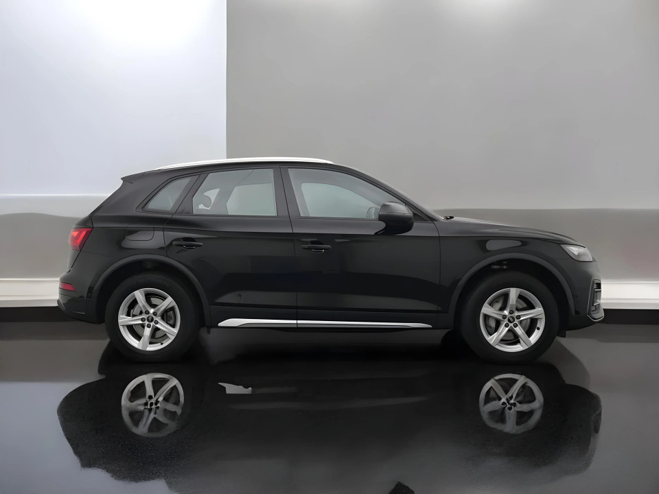 Audi Q5 50TFSIe Quattro S tronic (2)