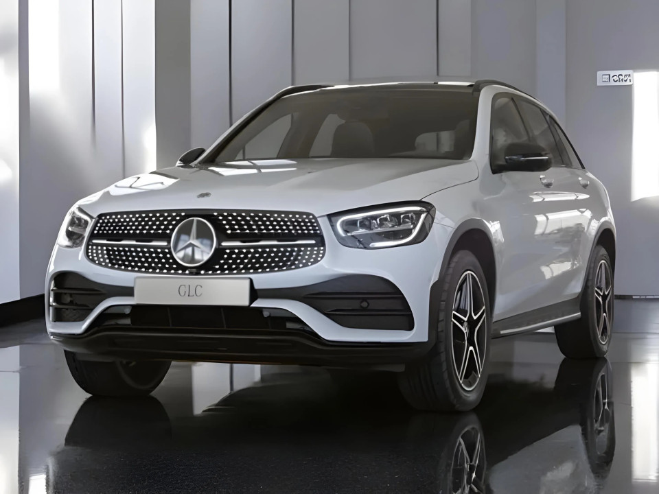 Mercedes-Benz GLC 300de 4MATIC AMG Line (5)