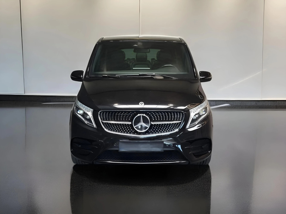 Mercedes-Benz V 250d 4MATIC AMG Line (3)