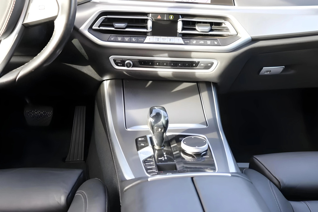 BMW X5 xDrive30d xLine - foto 13