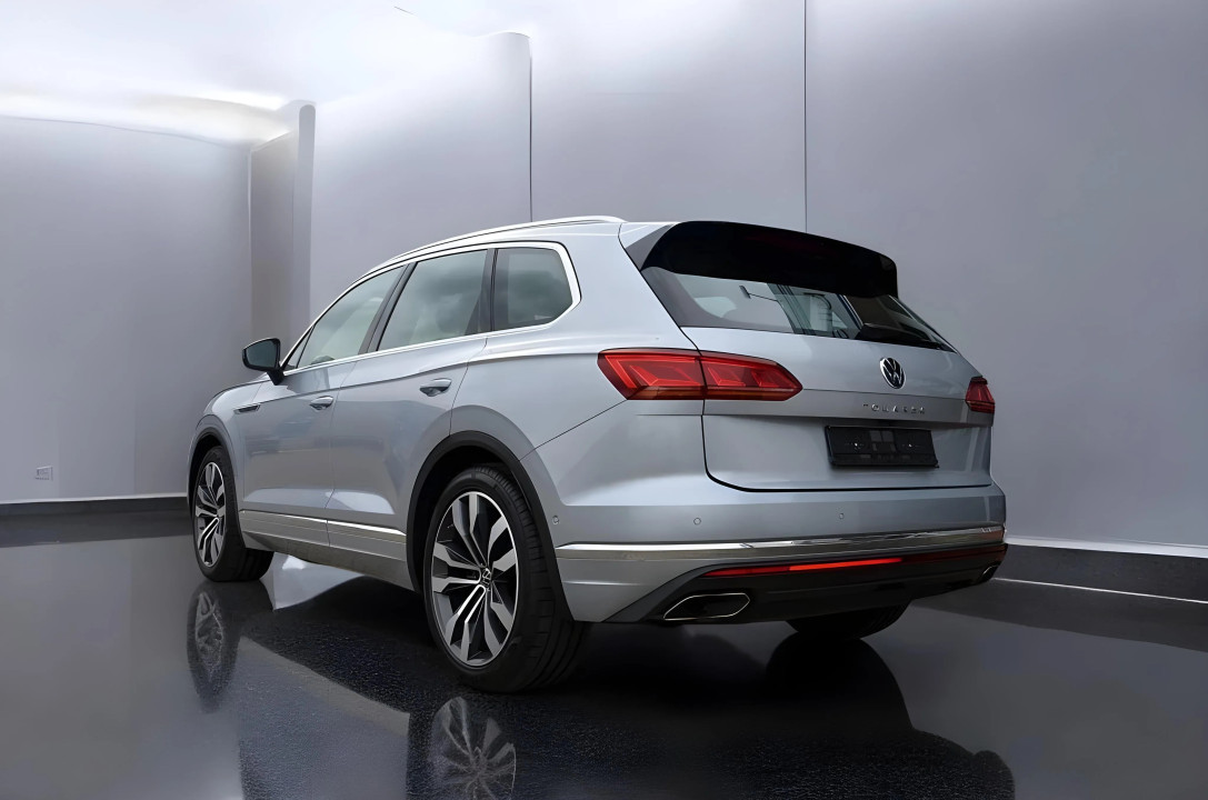 Volkswagen Touareg V6 TSI Elegance (5)