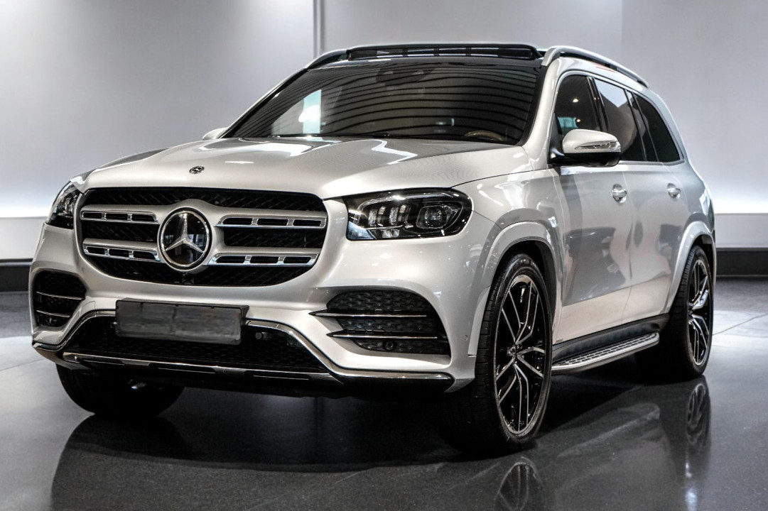 Mercedes-Benz GLS 350d 4MATIC AMG Line (2)