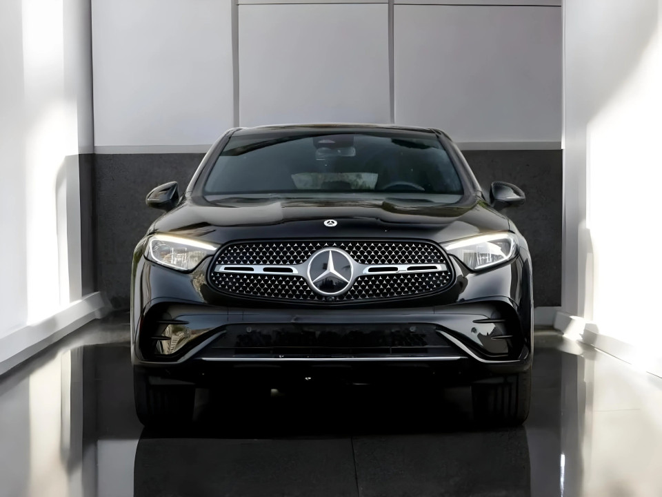 Mercedes-Benz GLC Coupe 400e 4MATIC AMG Line (2)