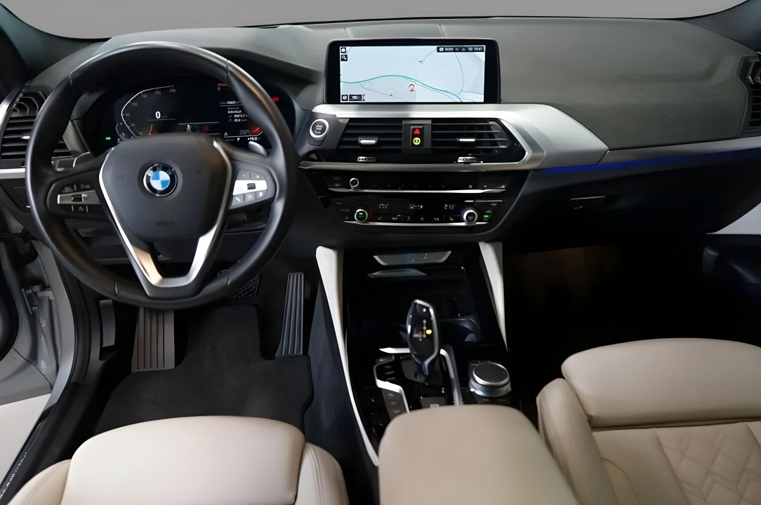 BMW X4 xDrive20d Advantage - foto 12