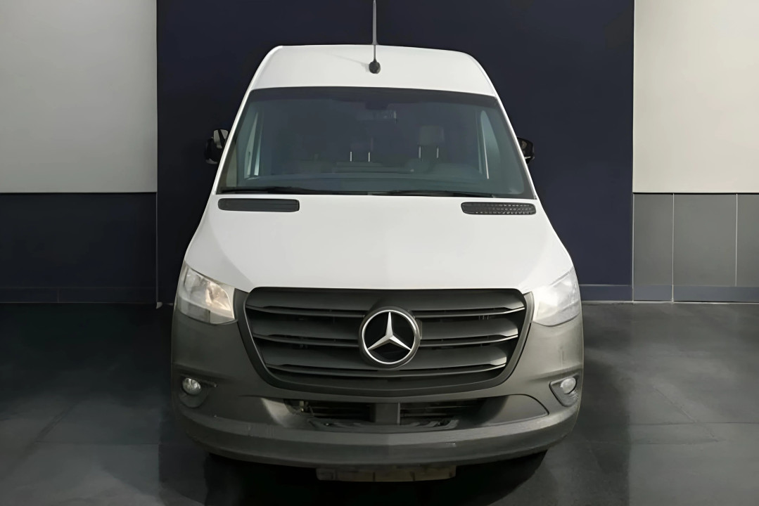 Mercedes-Benz Sprinter 317 CDI 7 locuri ExtraLang (2)