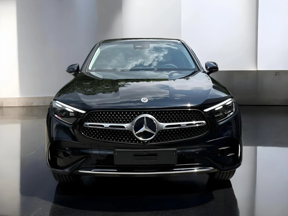 Mercedes-Benz GLC Coupe 300e AMG Line - foto 8