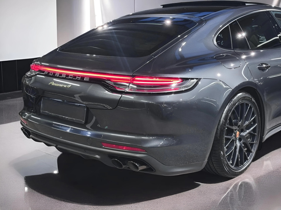 Porsche Panamera 4 E-Hybrid - foto 15