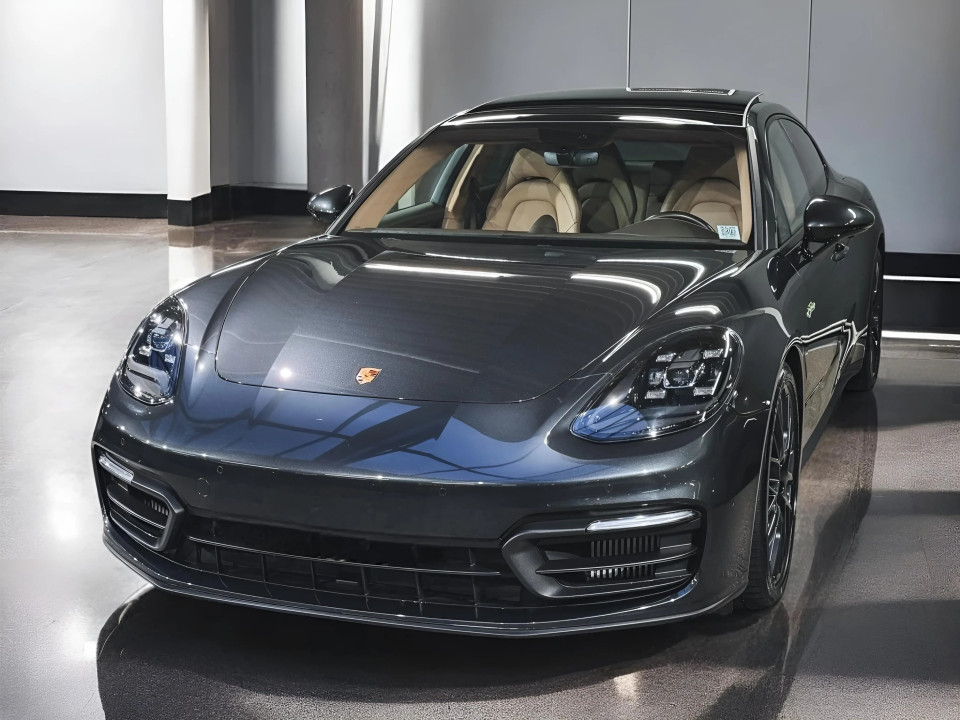 Porsche Panamera 4 E-Hybrid (4)