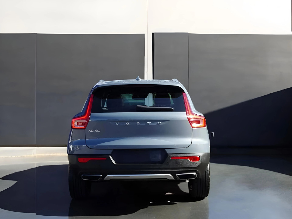 Volvo XC 40 T3 Geartronic Inscription (4)