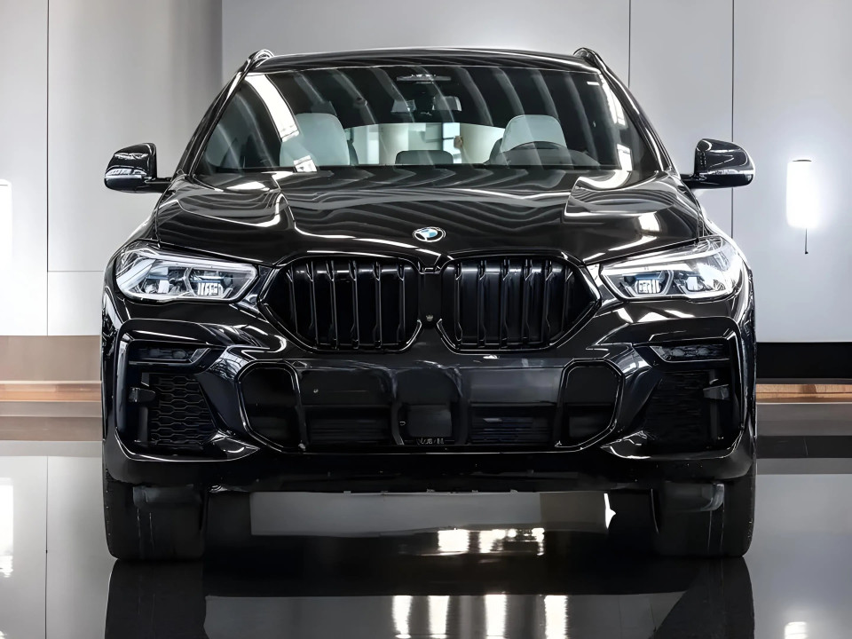 BMW X6 xDrive40d M-Sport (2)