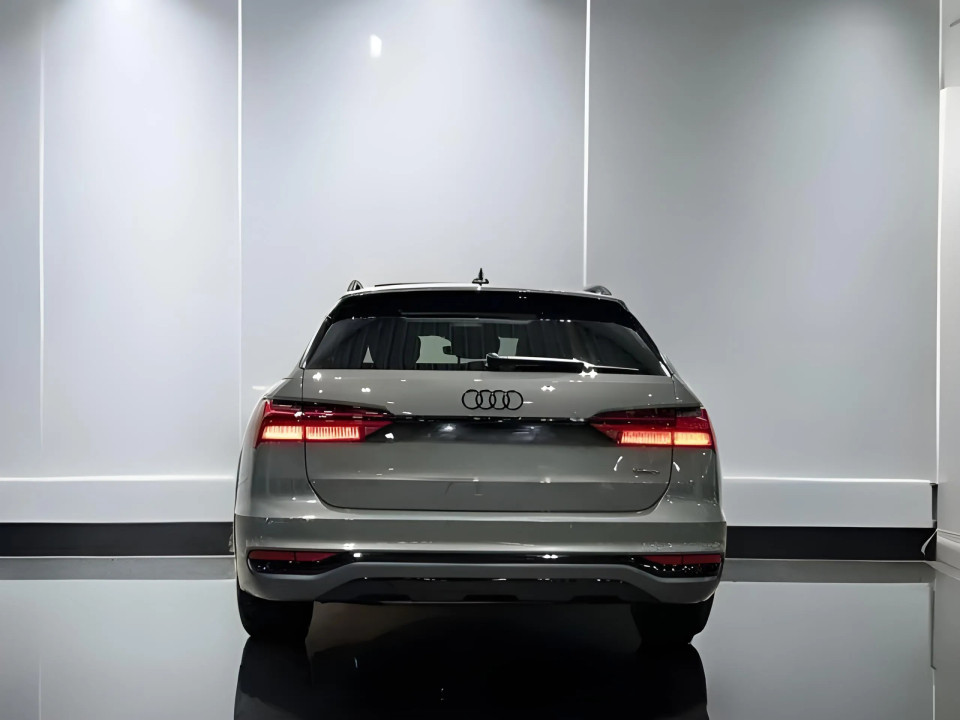 Audi A6 Allroad 40TDI Quattro - foto 8