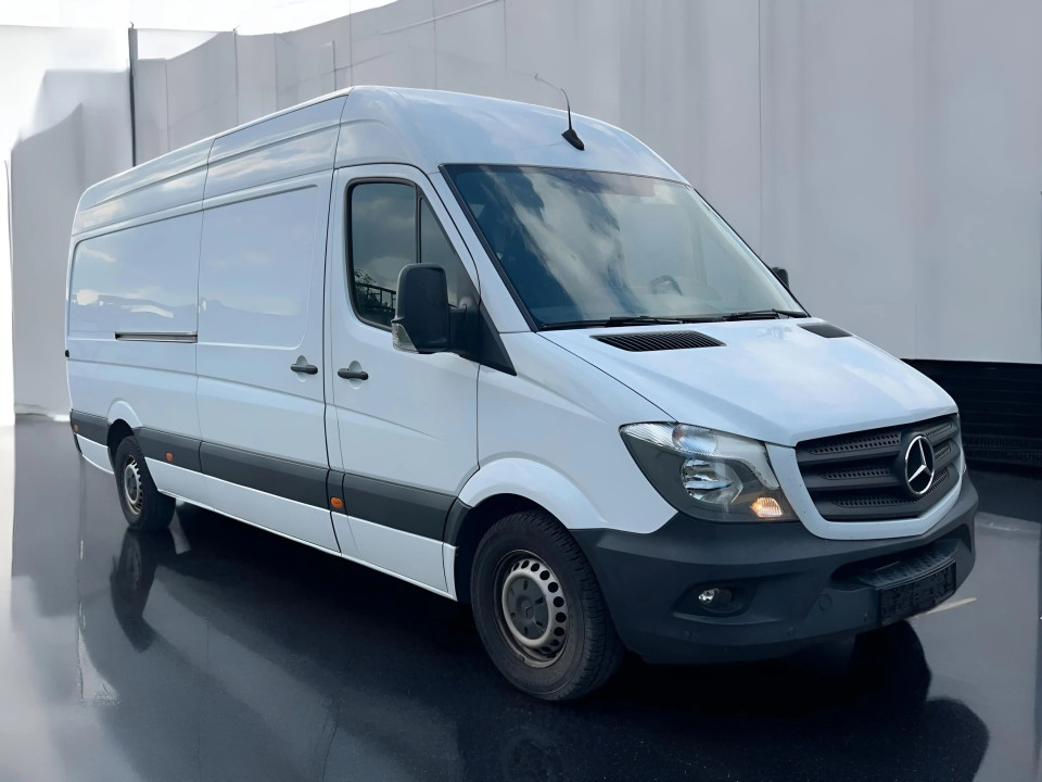 Mercedes-Benz Sprinter 319 CDI Maxi (3)