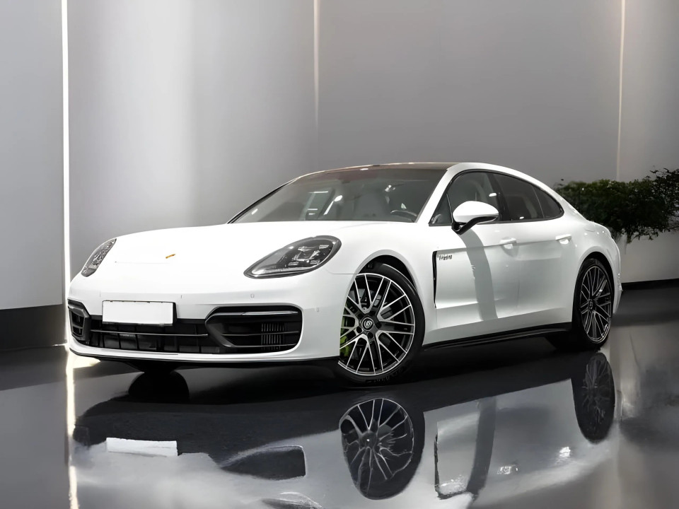 Porsche Panamera 4S E-Hybrid