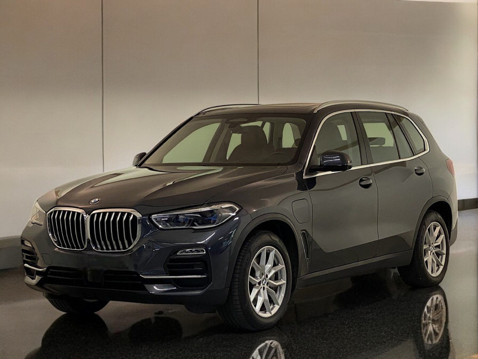 BMW X5 xDrive45e