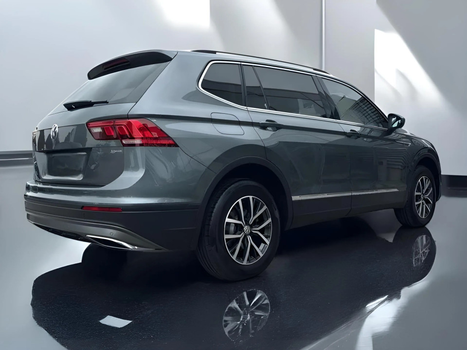 Volkswagen Tiguan Allspace 2.0TDI Comfortline (4)