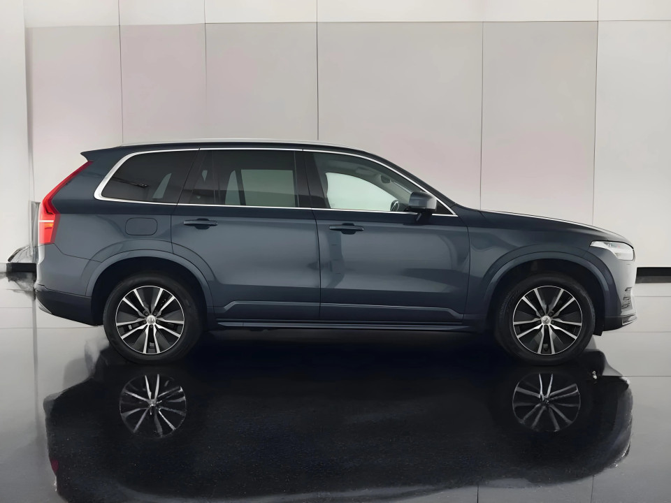 Volvo XC 90 D5 Momentum Pro AWD (4)