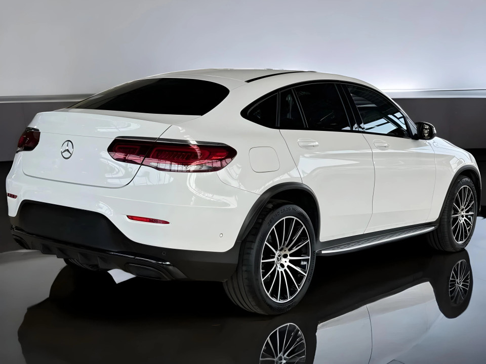 Mercedes-Benz GLC Coupe Mercedes-Benz GLE Coupe 400d 4MATIC AMG Line (4)