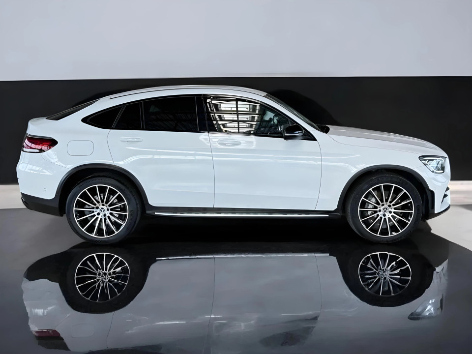 Mercedes-Benz GLC Coupe Mercedes-Benz GLE Coupe 400d 4MATIC AMG Line (3)