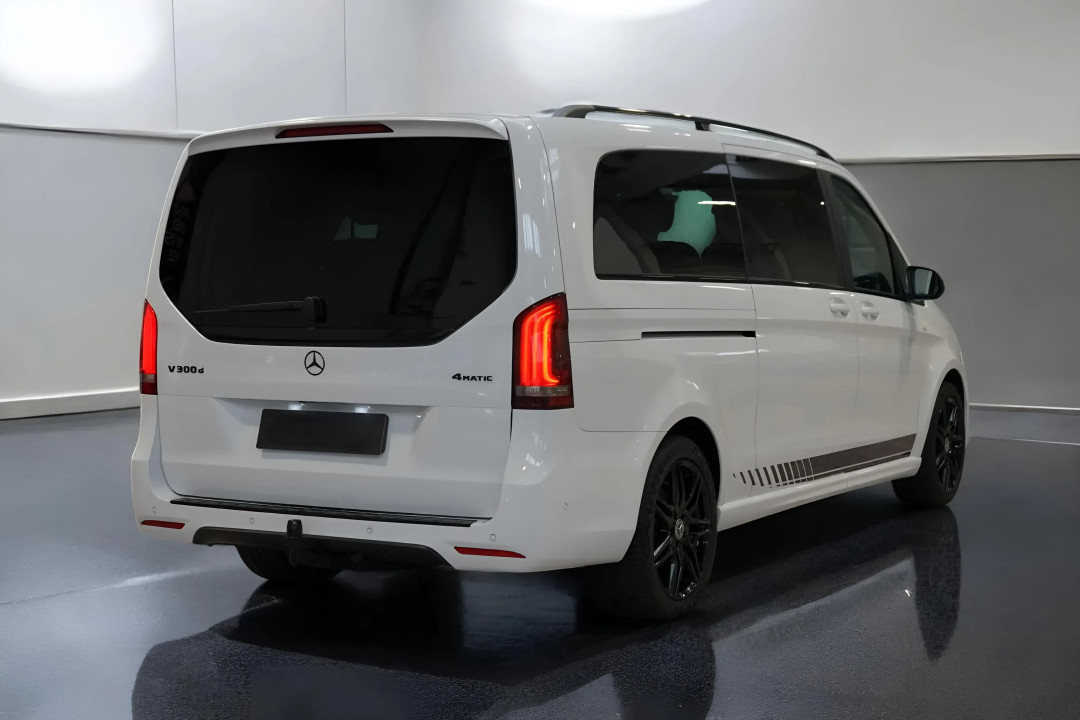 Mercedes-Benz V 300d 4MATIC Avantgarde Long (4)