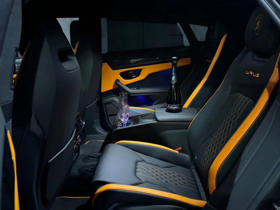 Lamborghini Urus S - foto 9