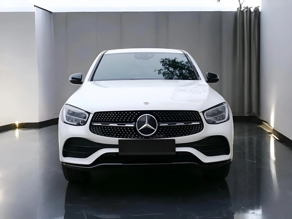 Mercedes-Benz GLC Coupe 300de 4MATIC AMG Line (2)