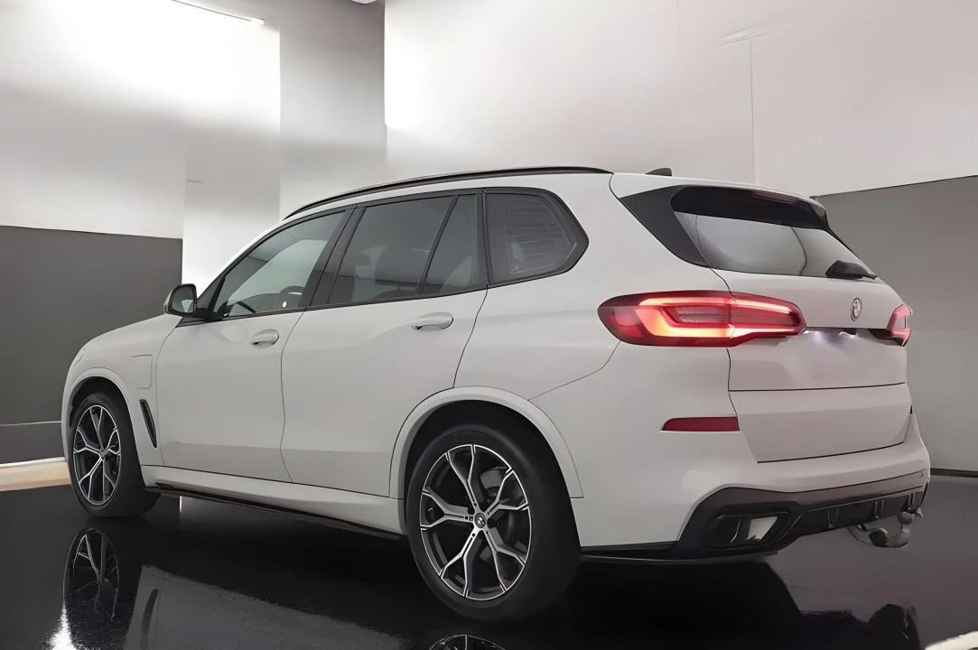 BMW X5 xDrive45e M-Sport (3)