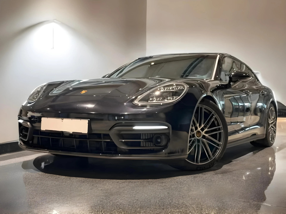 Porsche Panamera 4S E-Hybrid Sport Turismo