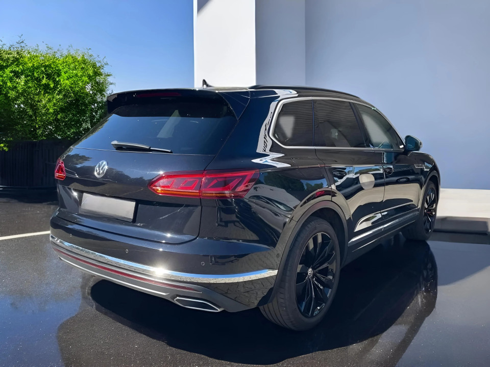 Volkswagen Touareg 3.0TDI V6 Elegance (3)