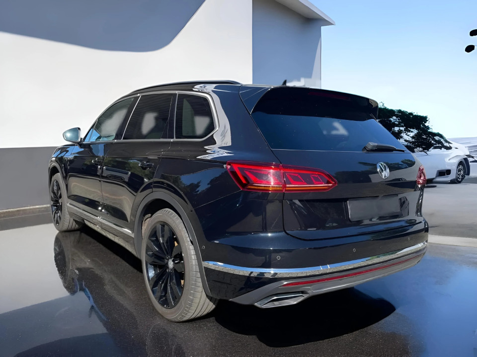 Volkswagen Touareg 3.0TDI V6 Elegance (4)