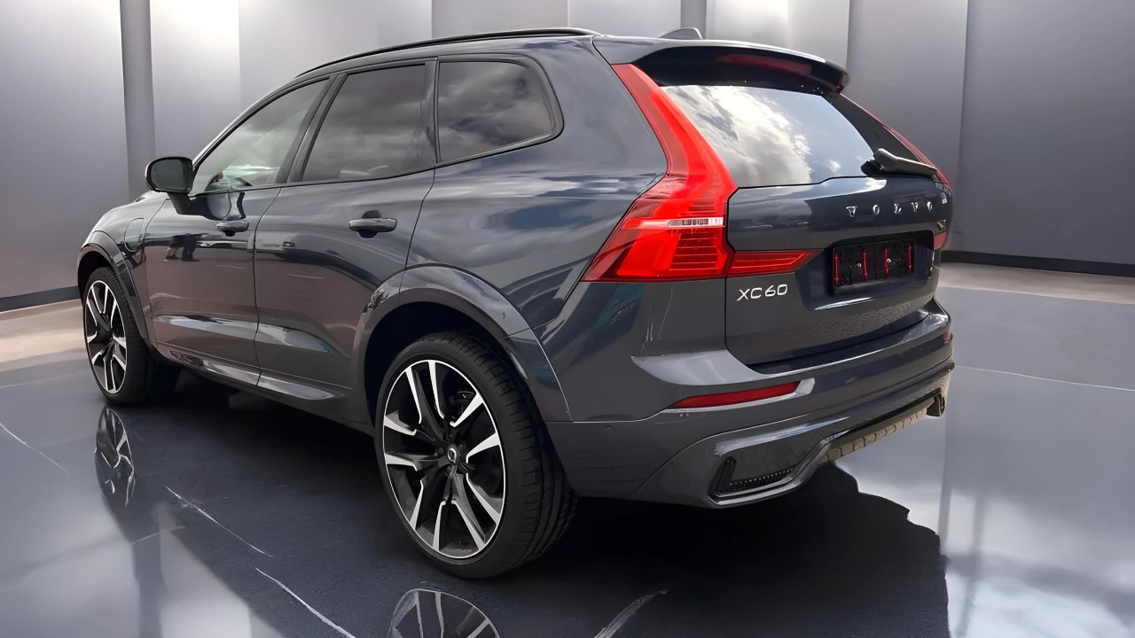 Volvo XC 60 Volvo XC60 T8 Recharge AWD R-Design - foto 7