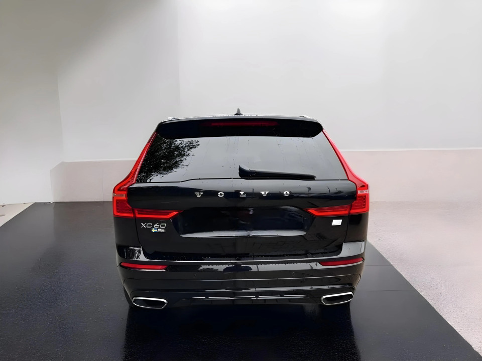 Volvo XC 60 T8 Recharge AWD R-Design (5)