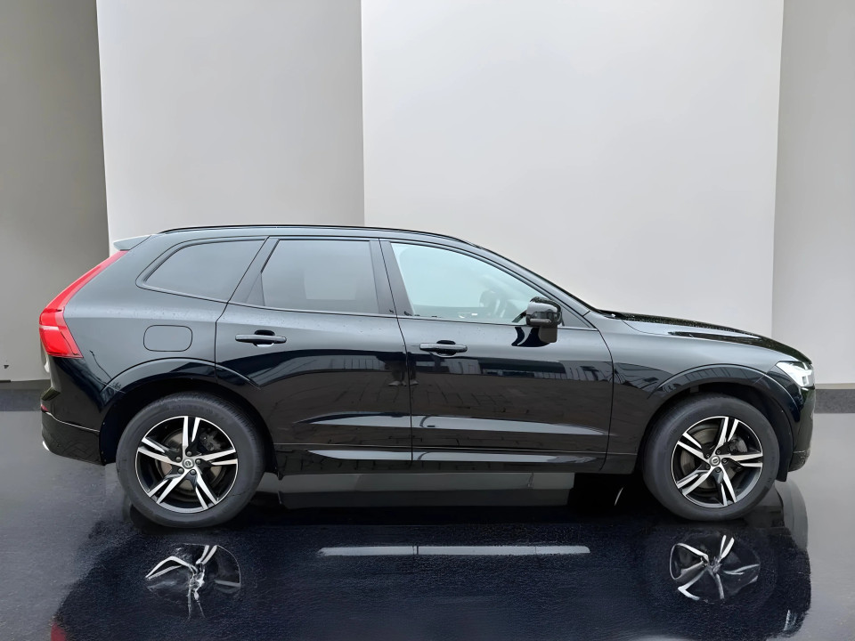 Volvo XC 60 T8 Recharge AWD R-Design (3)