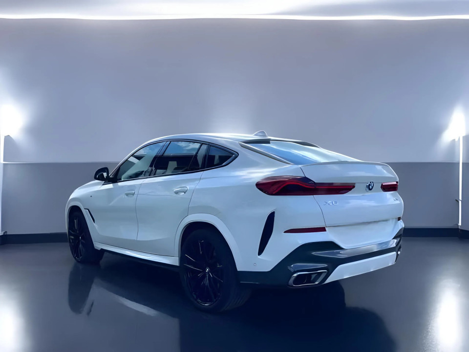 BMW X6 xDrive40i M Sport - foto 7